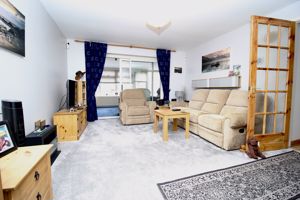 Living Room- click for photo gallery